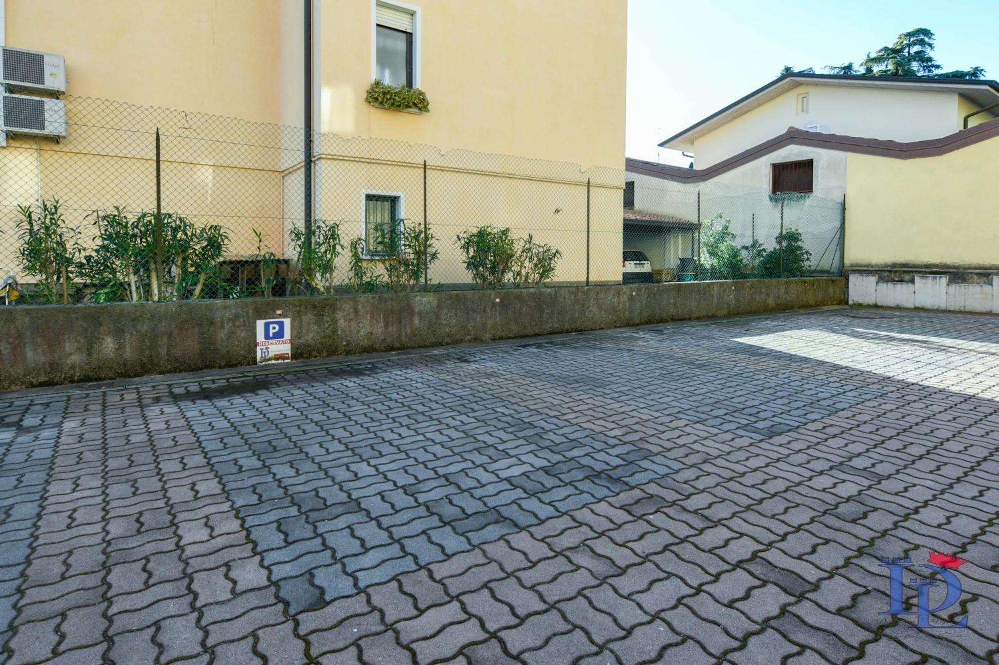 Desenzanoloft Official Partner Marriott Homes & Villas - A Casa Di Sara Family Apartment With Private Parking Desenzano del Garda Zewnętrze zdjęcie